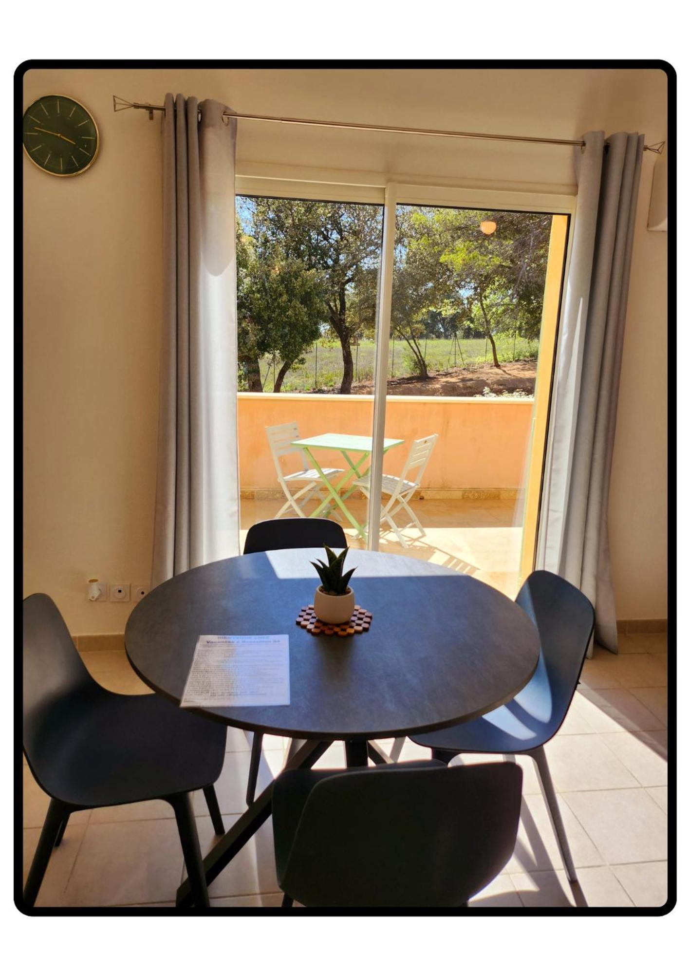Appartement Roussillon Roussillon  Luaran gambar